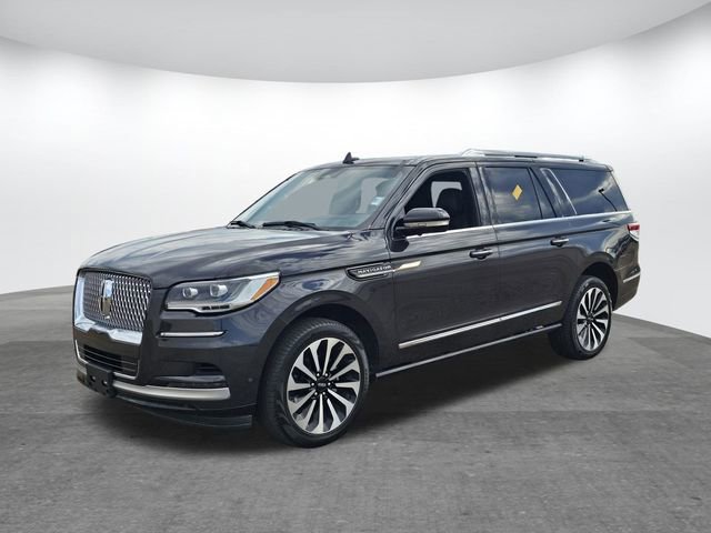 Certified 2023 Lincoln Navigator L Reserve image 7