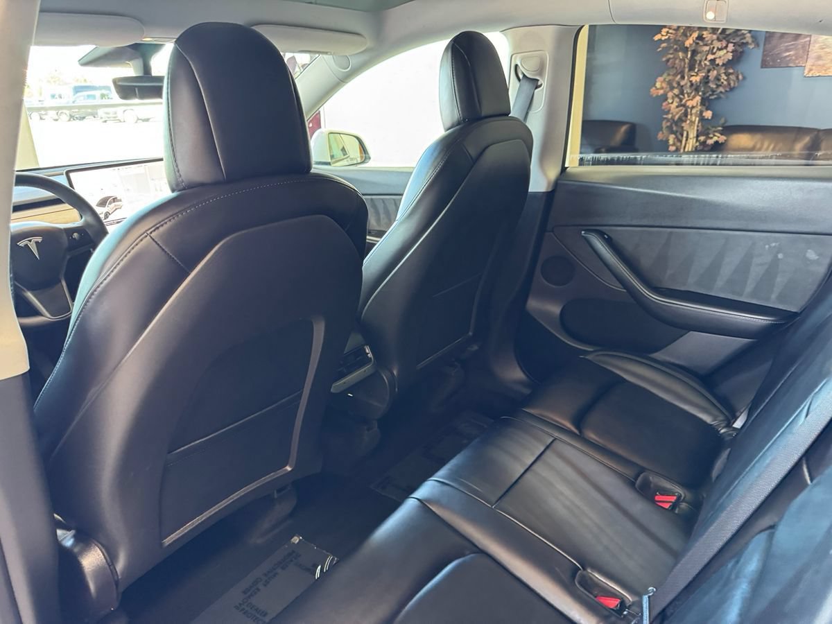 Used 2021 Tesla Model Y Long Range AWD/4WD image 76