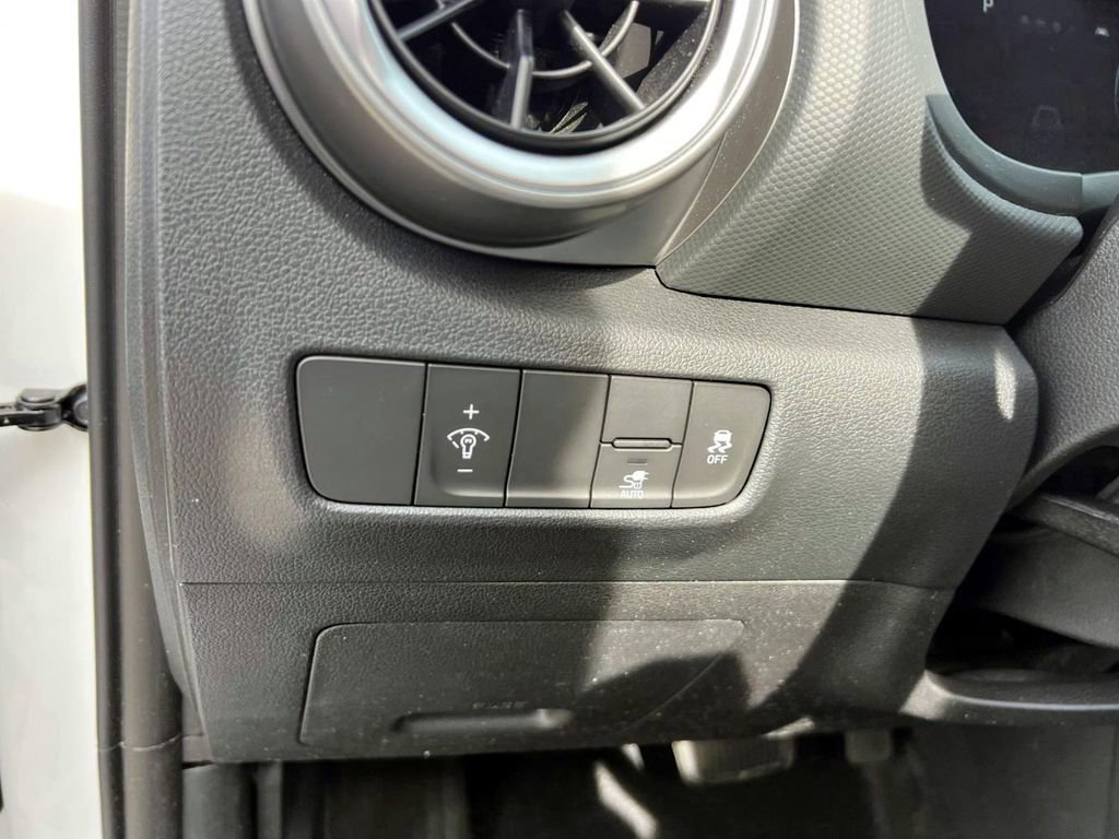 Certified 2023 Hyundai Kona SE w/ Cargo Package image 16