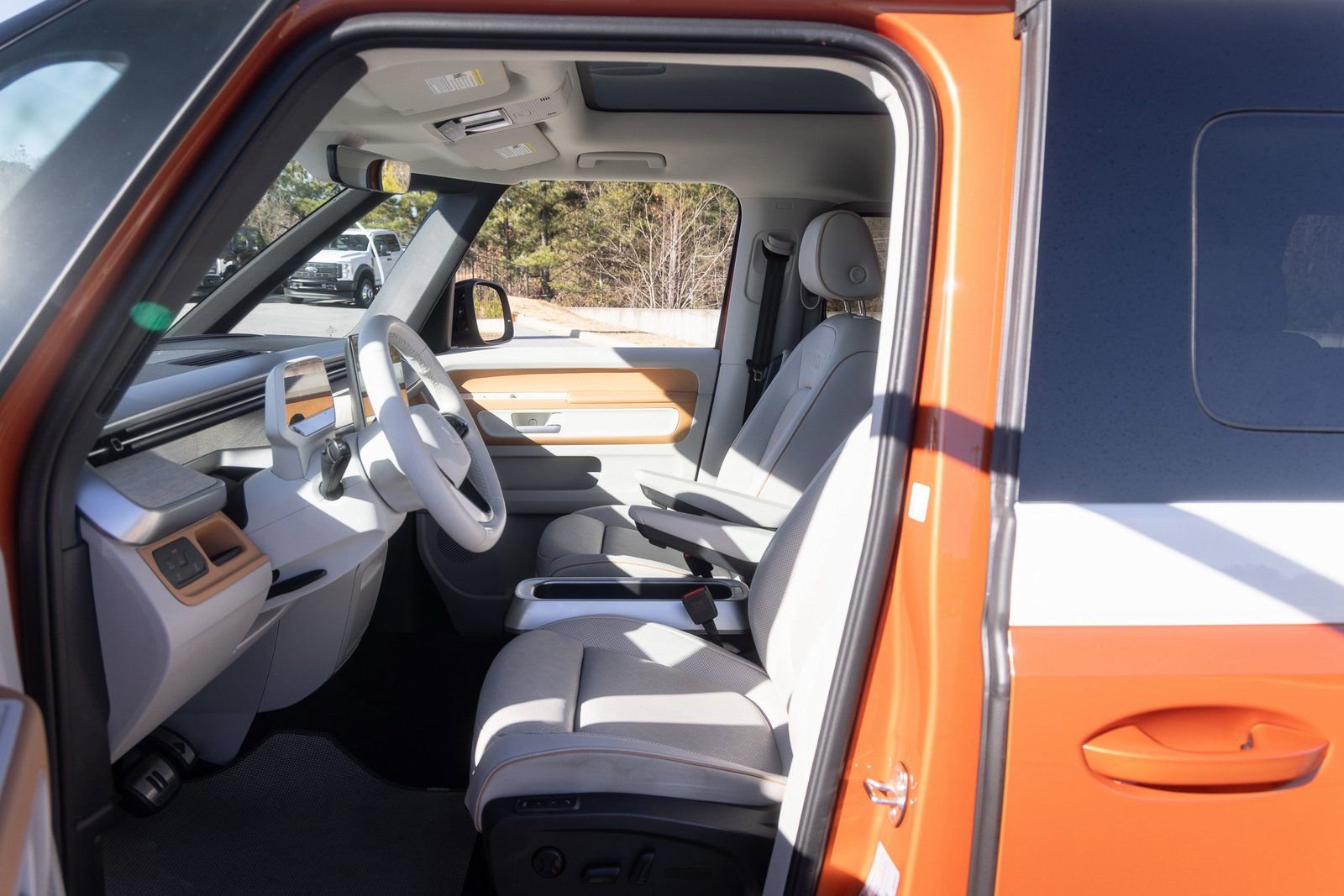 Used 2025 Volkswagen ID. Buzz 1st Edition image 23