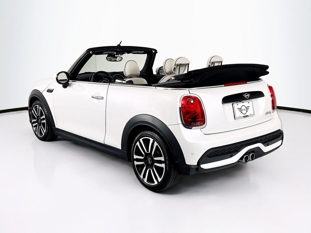 Used 2023 MINI Cooper S w/ Signature Upholstery Package FWD image 15