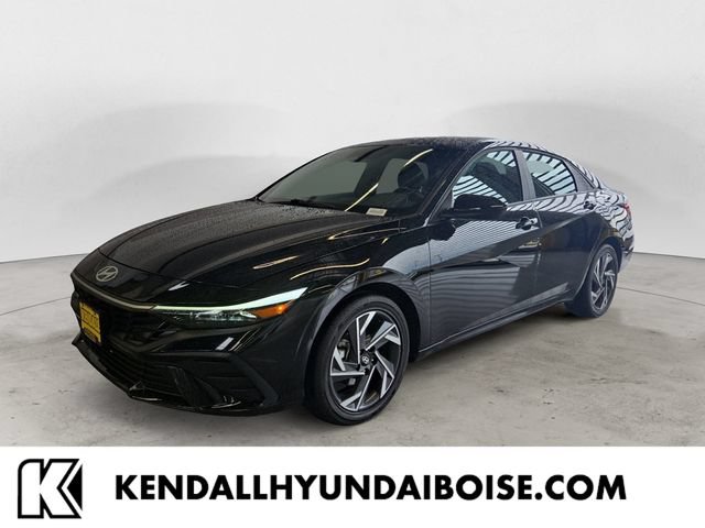 Used 2025 Hyundai Elantra SEL