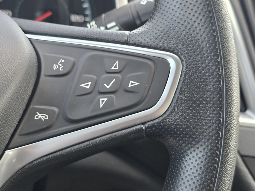 Used 2022 Chevrolet Malibu LT FWD image 30