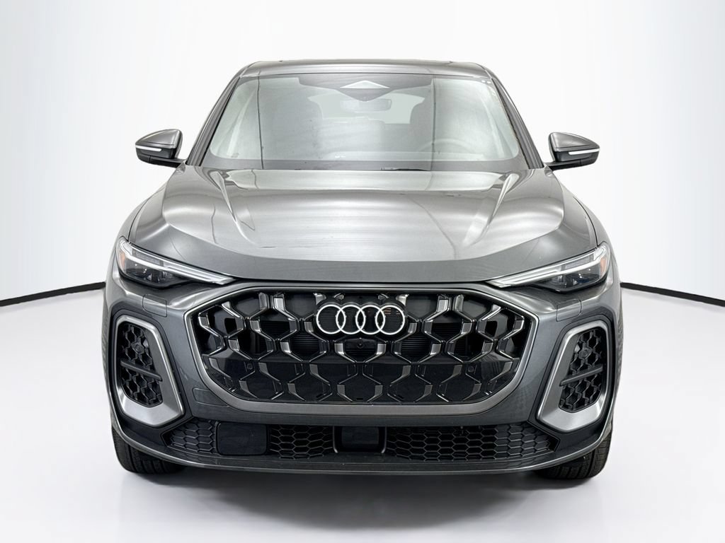 Used 2025 Audi Q5 Premium Plus w/ Premium Plus AWD/4WD image 3