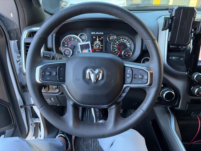 Used 2025 RAM 1500 Big Horn AWD/4WD image 13