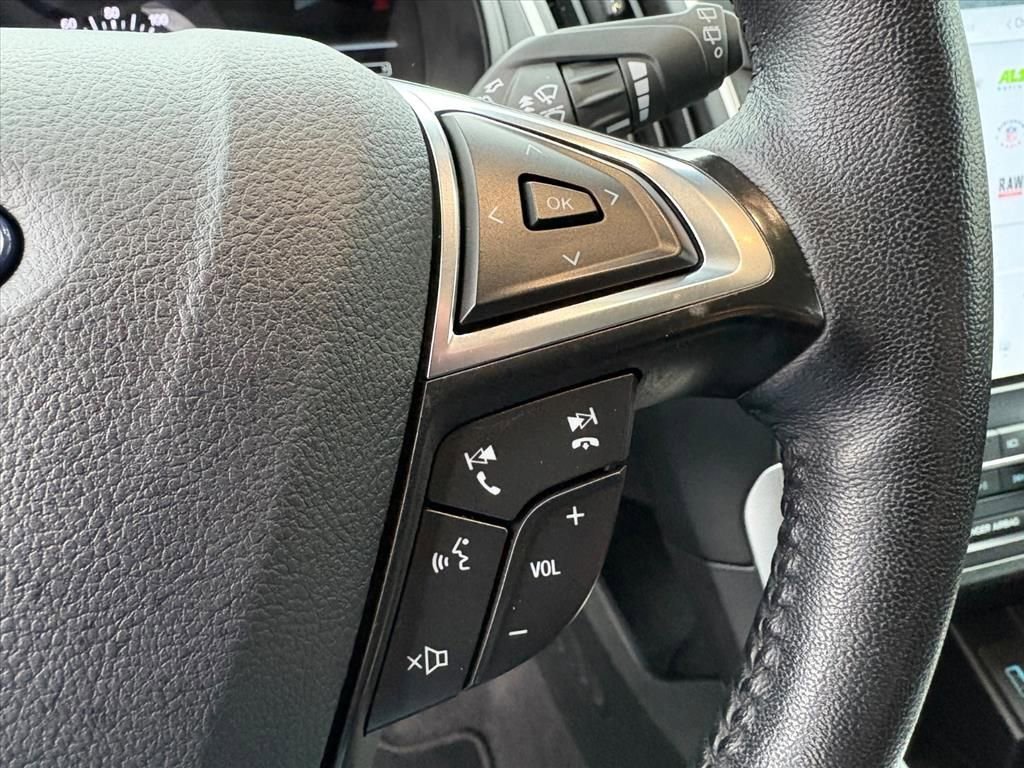 Used 2024 Ford Edge SEL AWD/4WD image 12