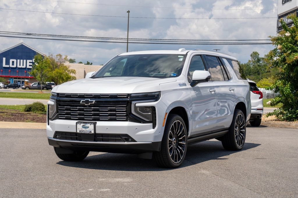 New 2026 Chevrolet Tahoe High Country AWD/4WD image 3