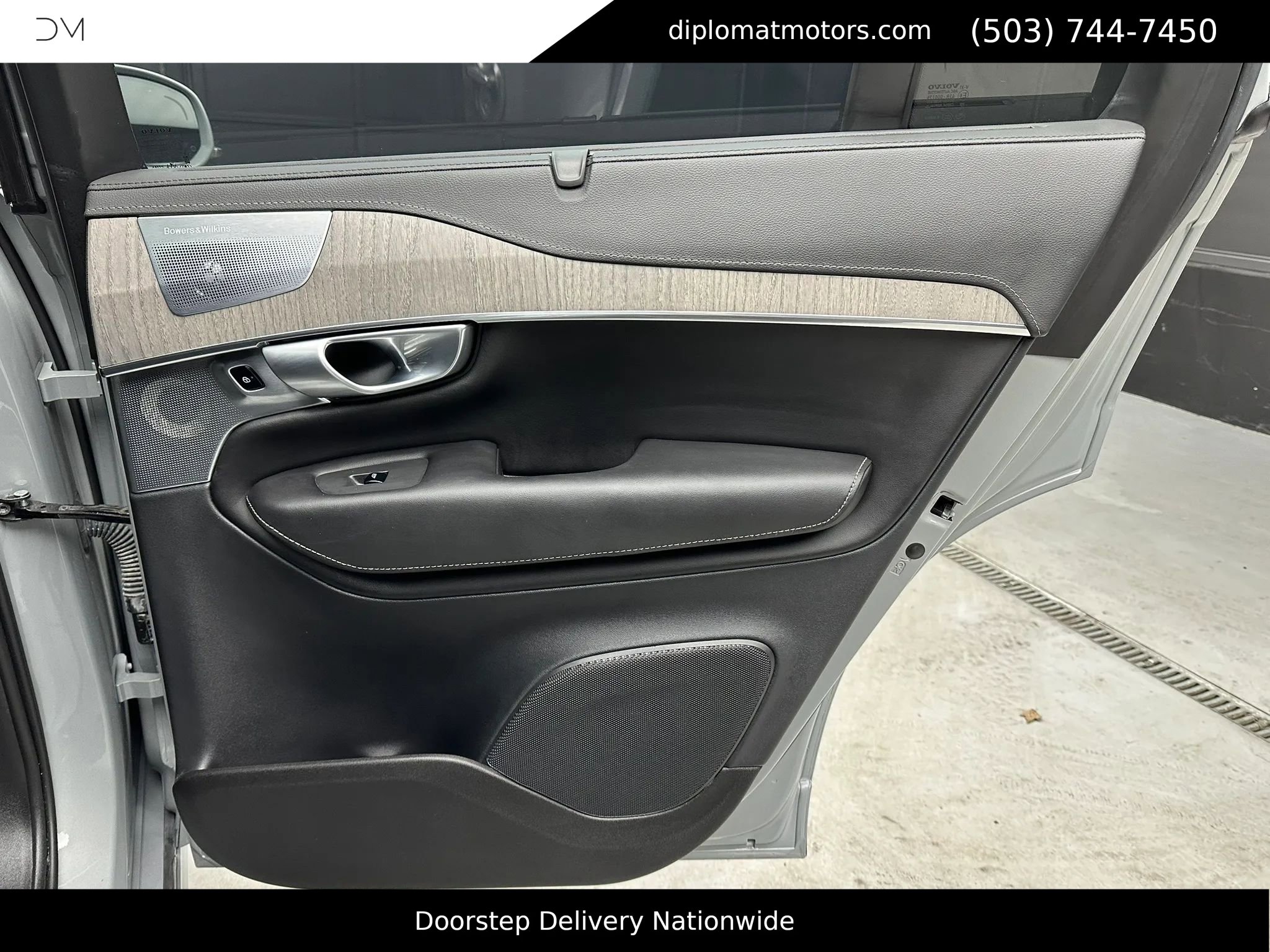 Used 2024 Volvo XC90 T8 Ultimate w/ Protection Package Premier image 29