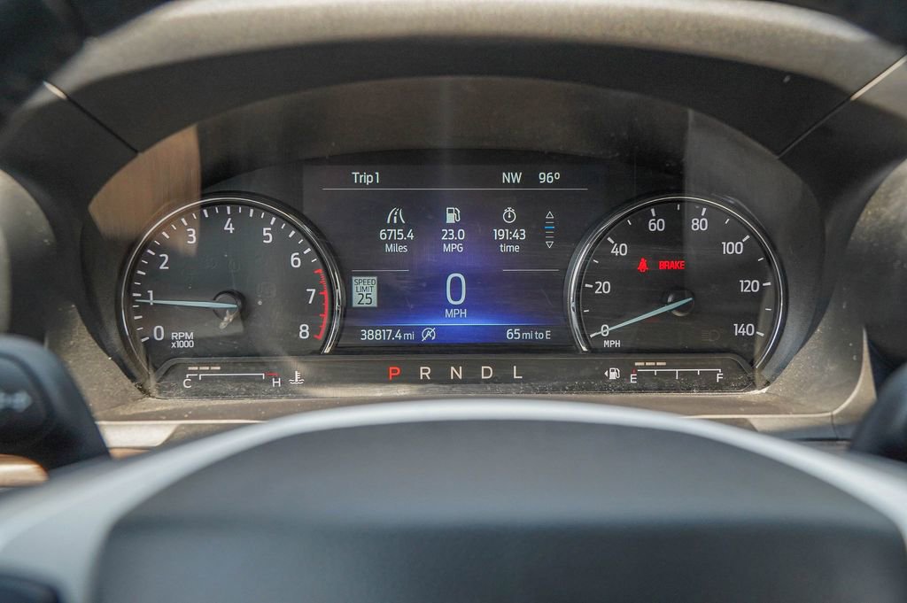 Used 2023 Ford Explorer Limited image 20