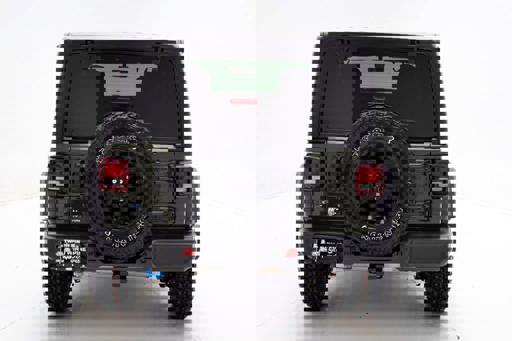 Used 2023 Jeep Wrangler Unlimited w/ Cold Weather Group image 8