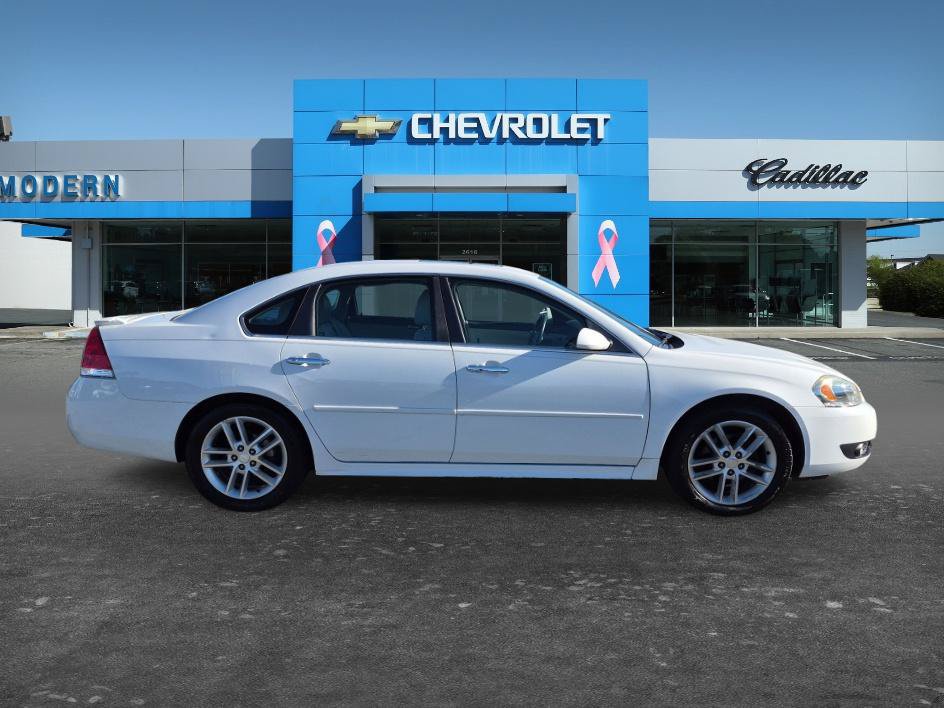 Used 2012 Chevrolet Impala LTZ FWD image 6