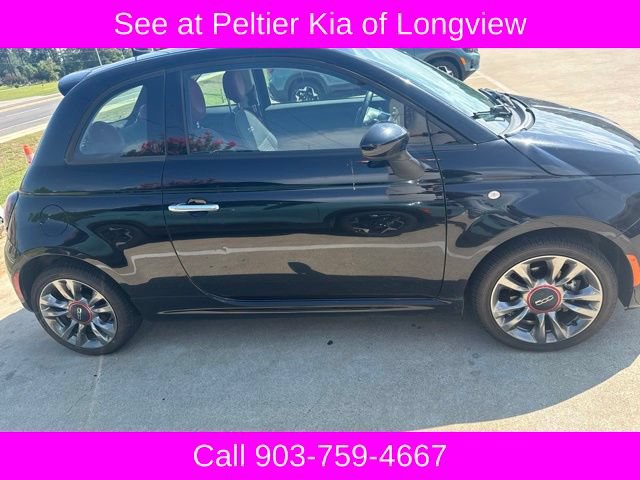 Used 2017 FIAT 500 Pop w/ Sport Appearance Package FWD image 3