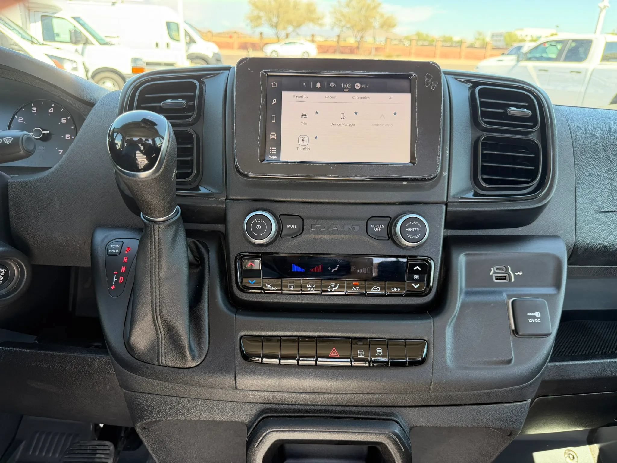 Used 2023 RAM ProMaster 3500 w/ Premium Appearance Group FWD image 15