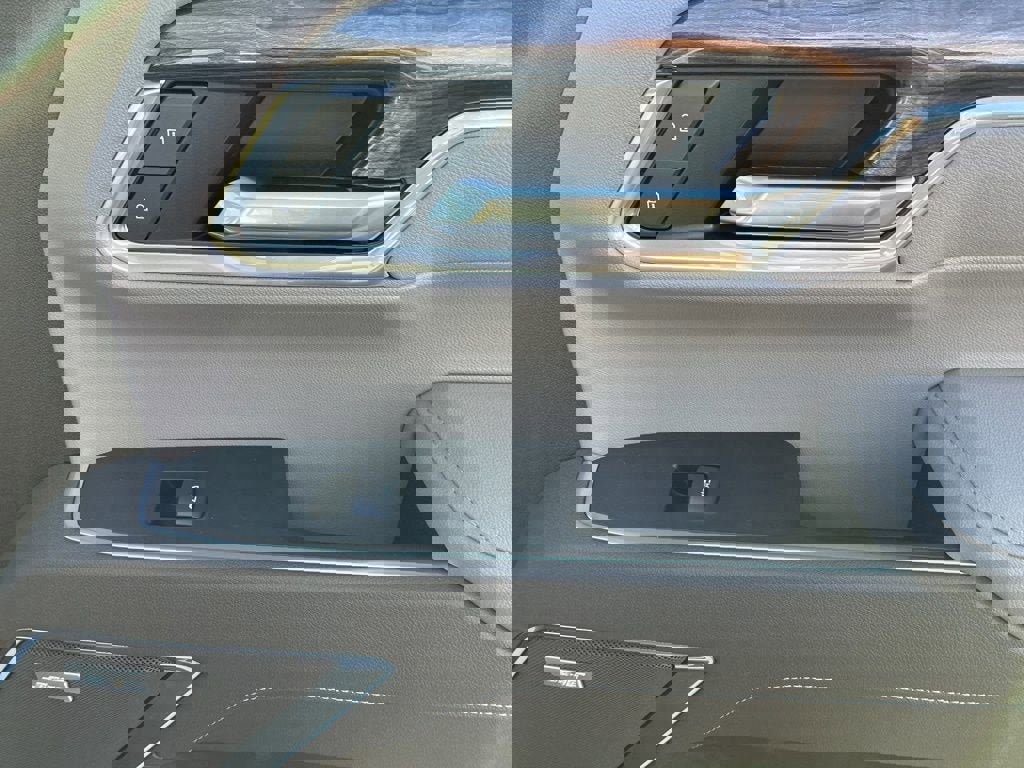 New 2026 Chevrolet Silverado 1500 LTZ w/ LTZ Premium Package image 41