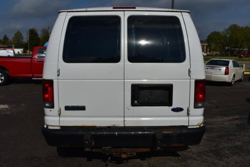 Used 2008 Ford E-250 and Econoline 250 RWD image 6