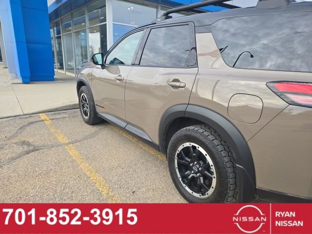 Used 2024 Nissan Pathfinder Rock Creek image 15