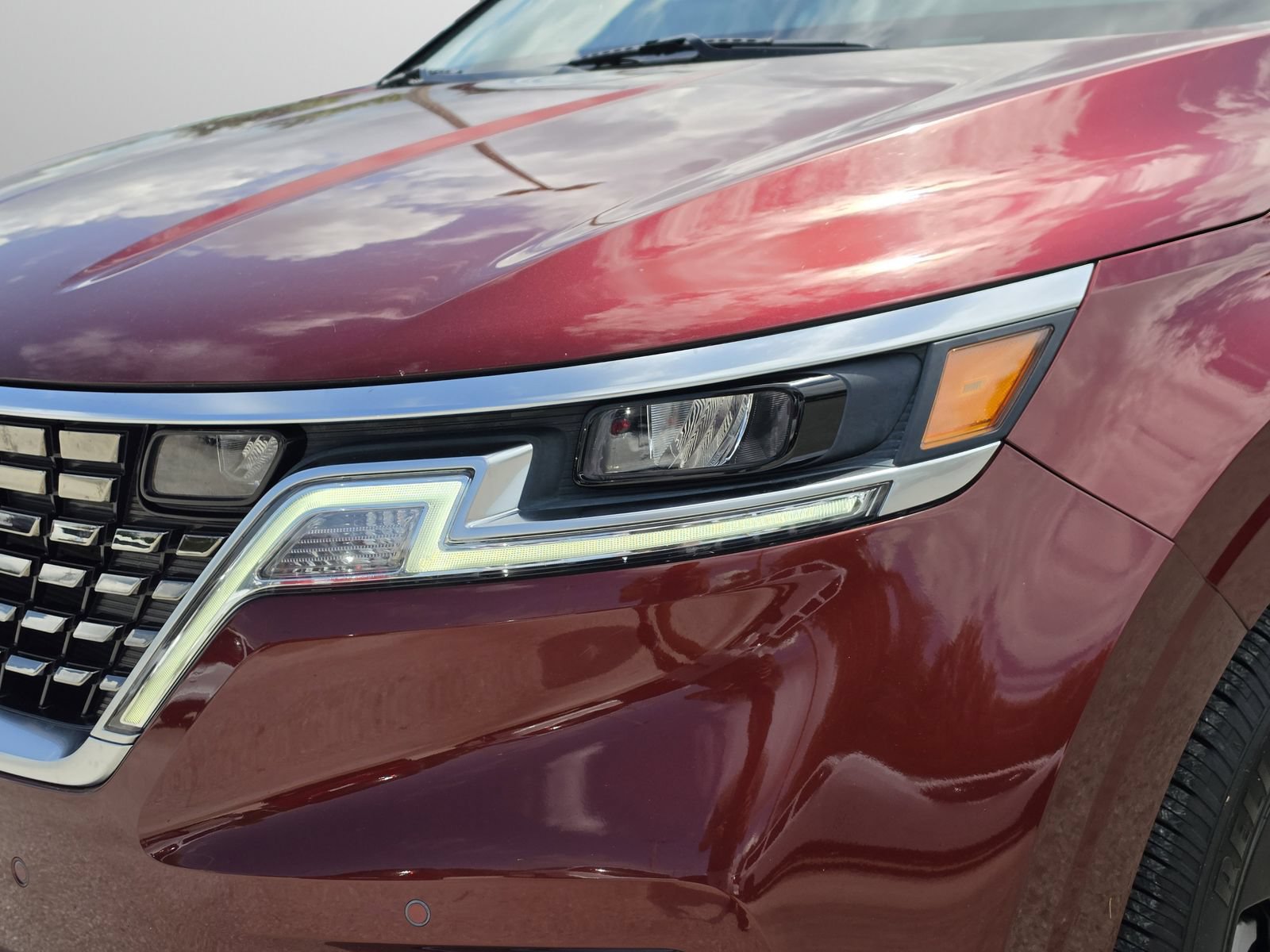 Used 2022 Kia Carnival SX FWD image 38