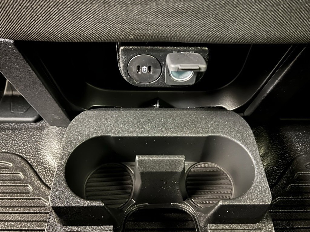 New 2025 Ford F550 4x4 Supercab Super Duty image 28