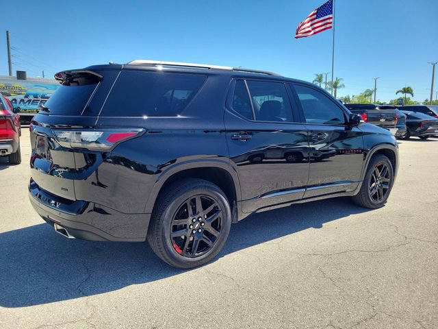 Used 2018 Chevrolet Traverse Premier w/ Redline Edition AWD/4WD image 4