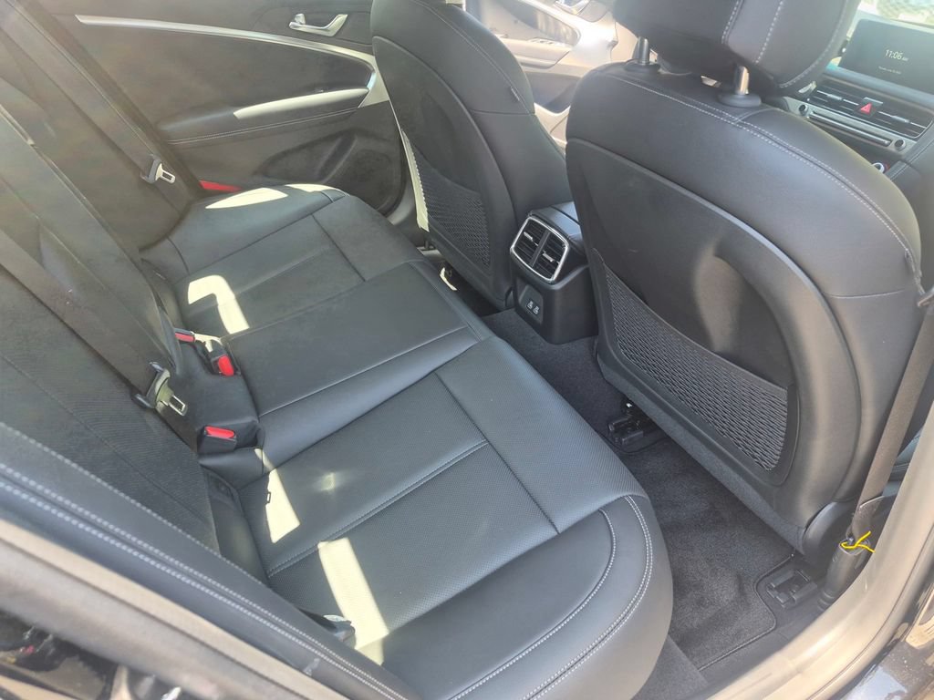 Used 2026 Genesis G70 2.5T RWD image 24