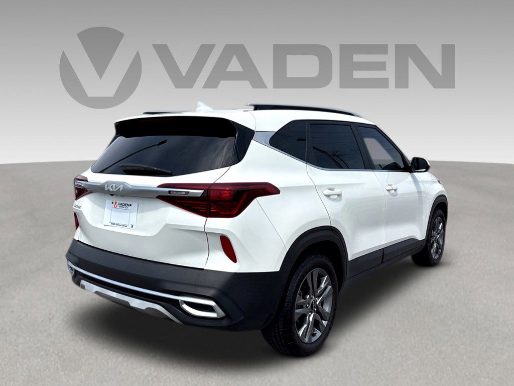 Used 2023 Kia Seltos S w/ Navigation Package FWD image 19
