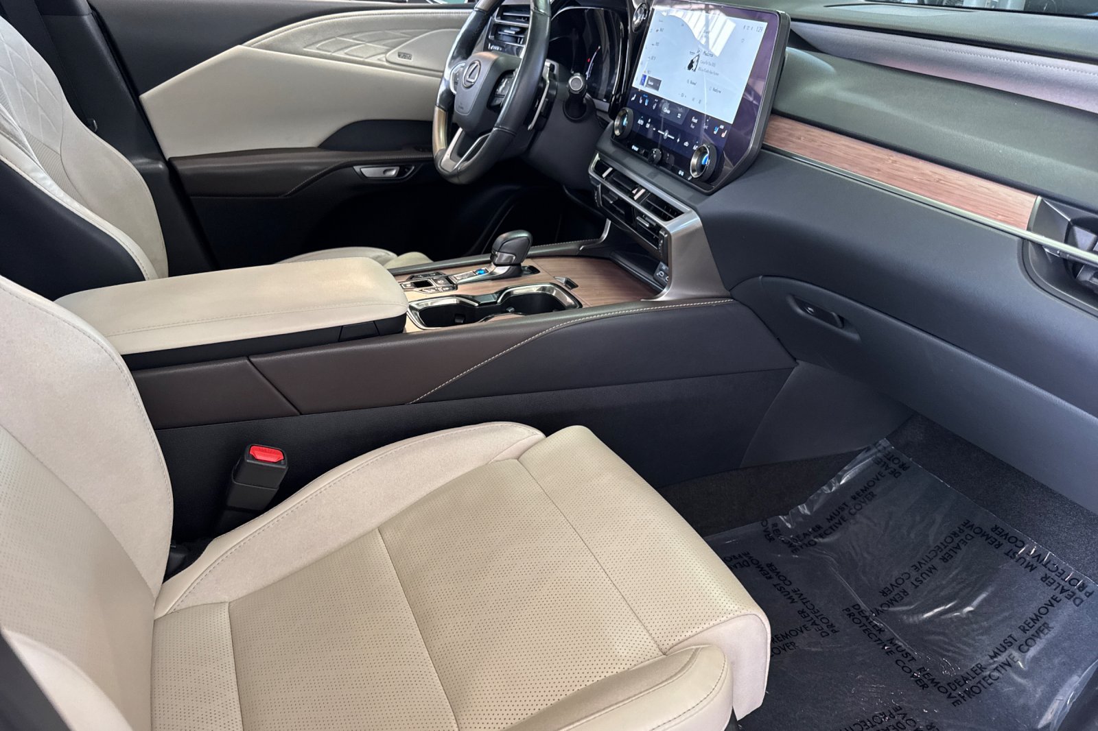 Used 2023 Lexus RX 350 AWD w/ Accessory Package (Z1) image 30