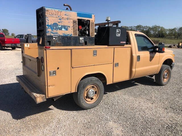 Used 2016 Ford F350 XL image 4