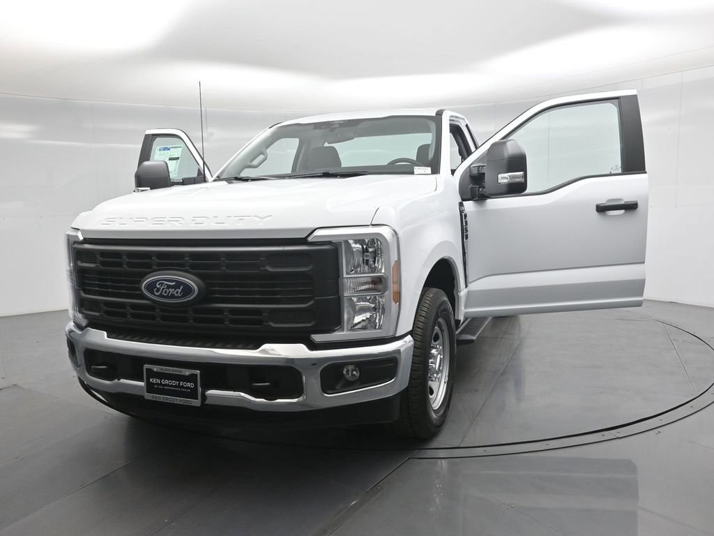 New 2026 Ford F350 XL w/ XL Chrome Package image 26