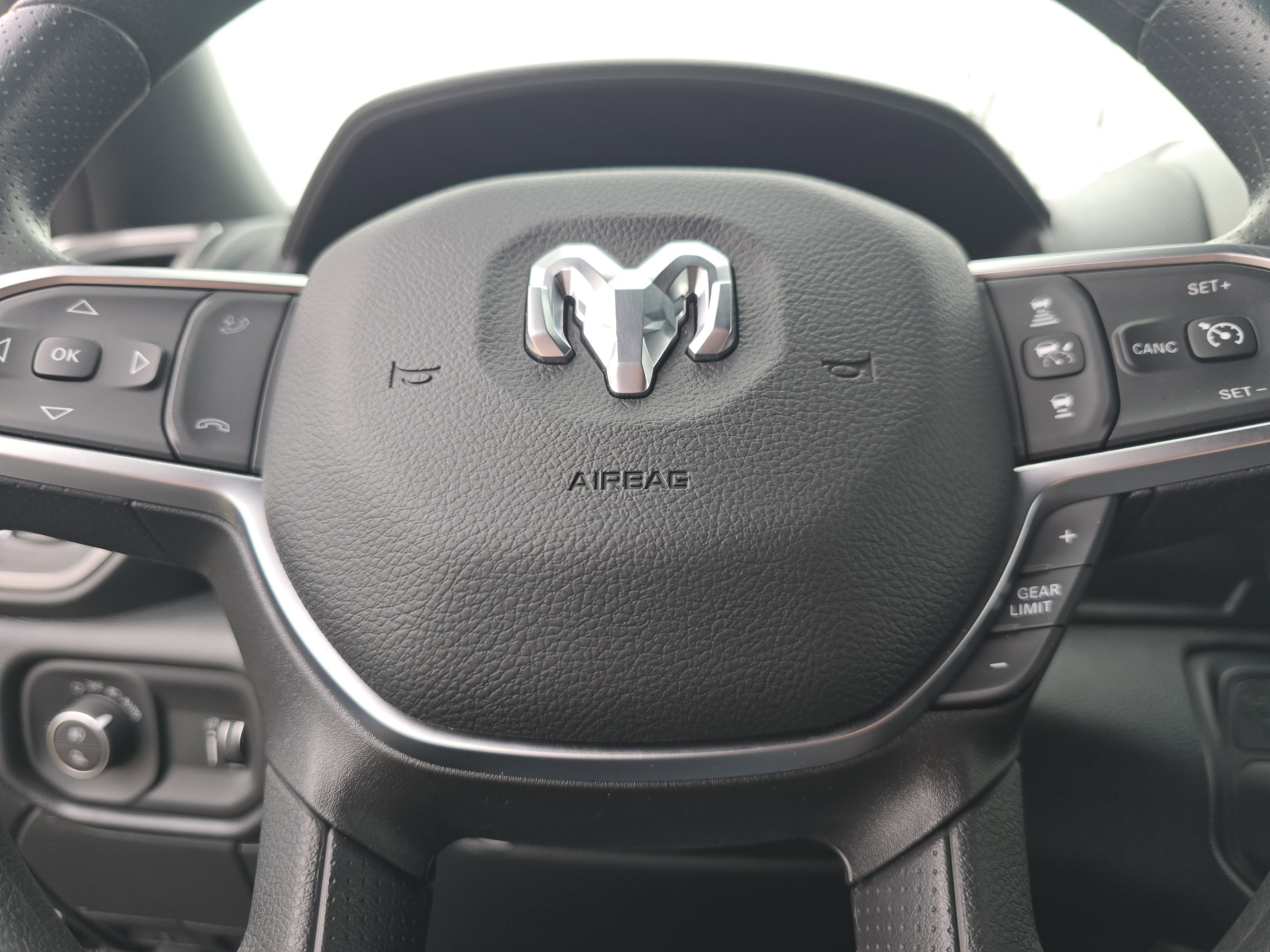 New 2026 RAM 3500 Tradesman image 29