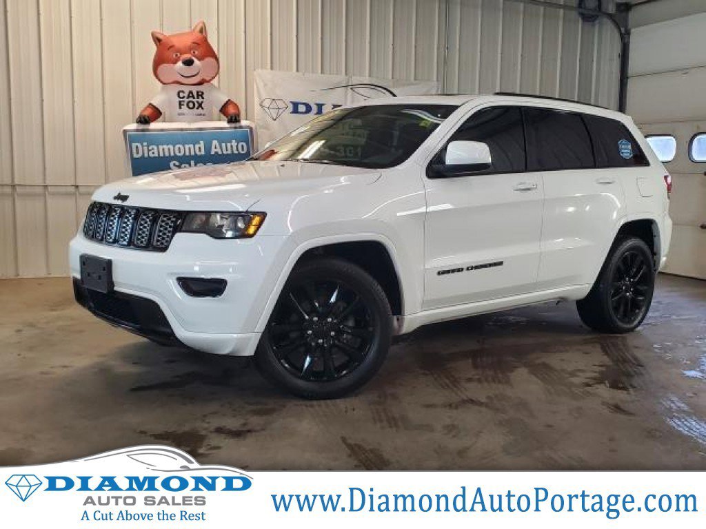 Used 2020 Jeep Grand Cherokee Altitude AWD/4WD image 1