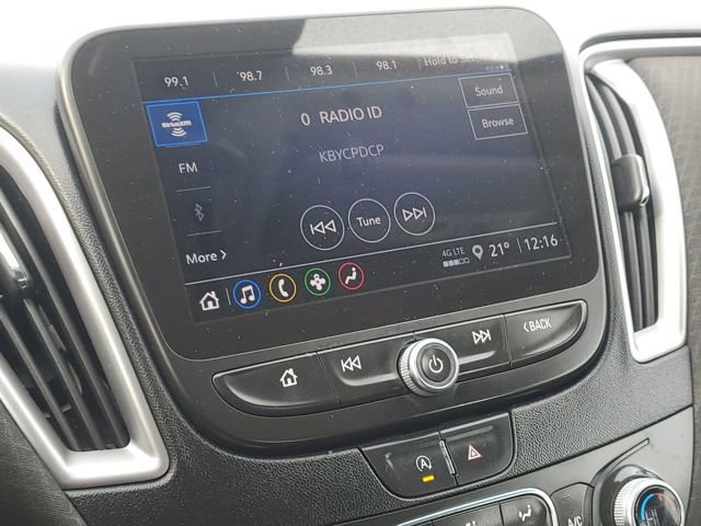 Used 2022 Chevrolet Malibu LT image 17