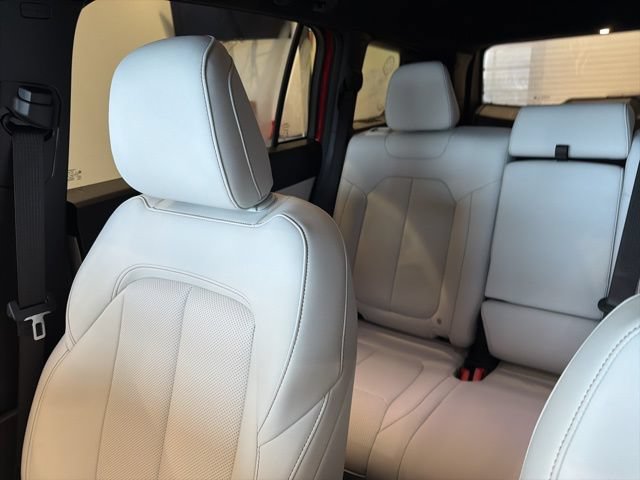New 2026 Jeep Cherokee Limited AWD/4WD image 16