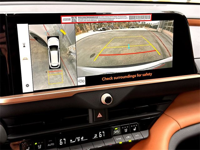 New 2025 Toyota Crown Signia image 14