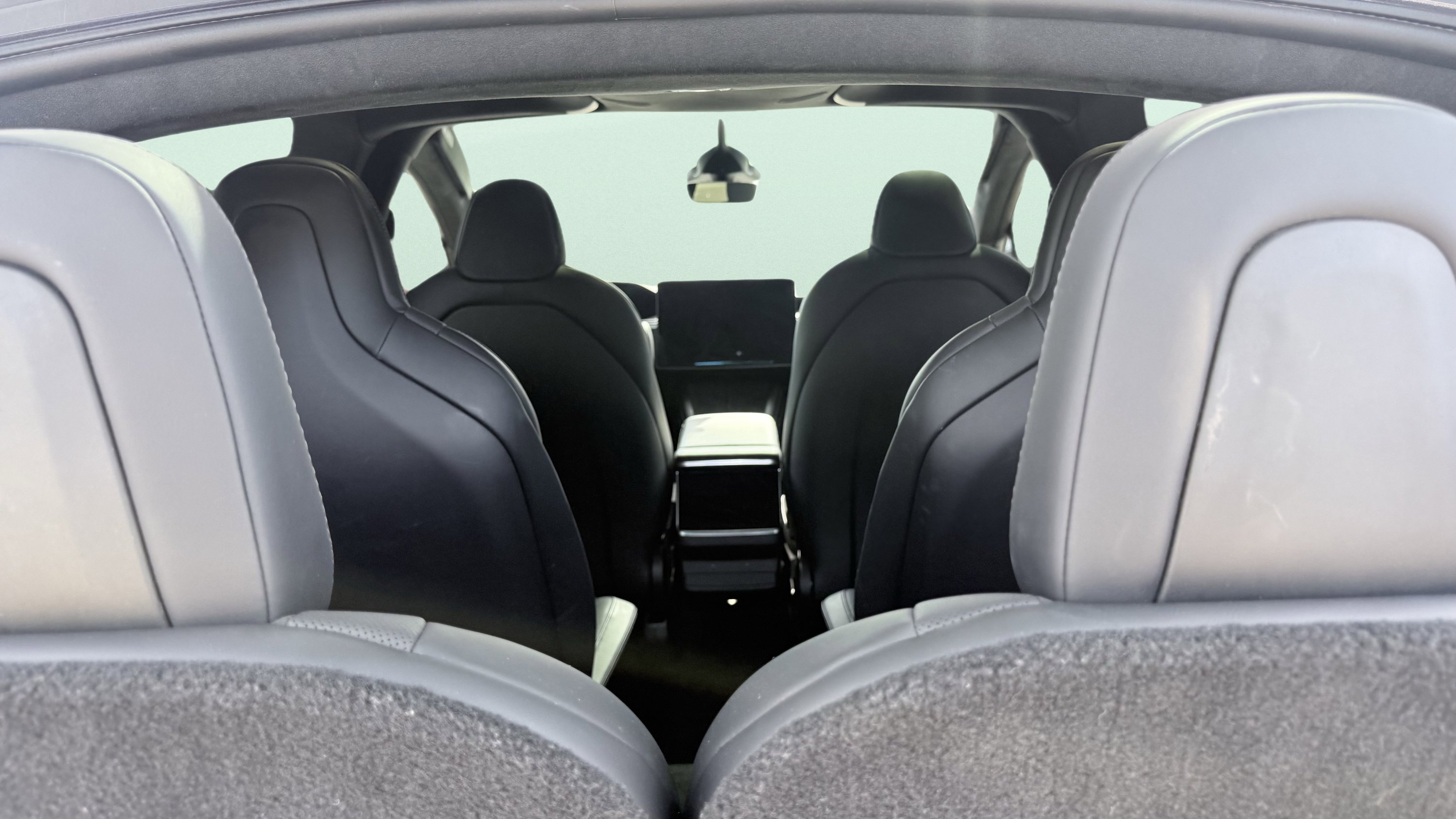 Used 2022 Tesla Model X Plaid AWD/4WD image 3