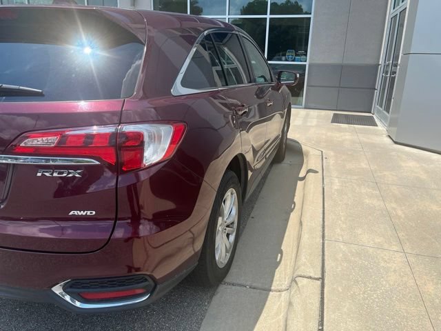 Used 2016 Acura RDX AWD w/ Technology Package image 5