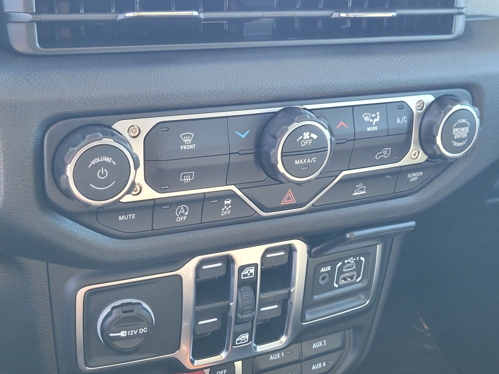 New 2026 Jeep Wrangler Willys image 15