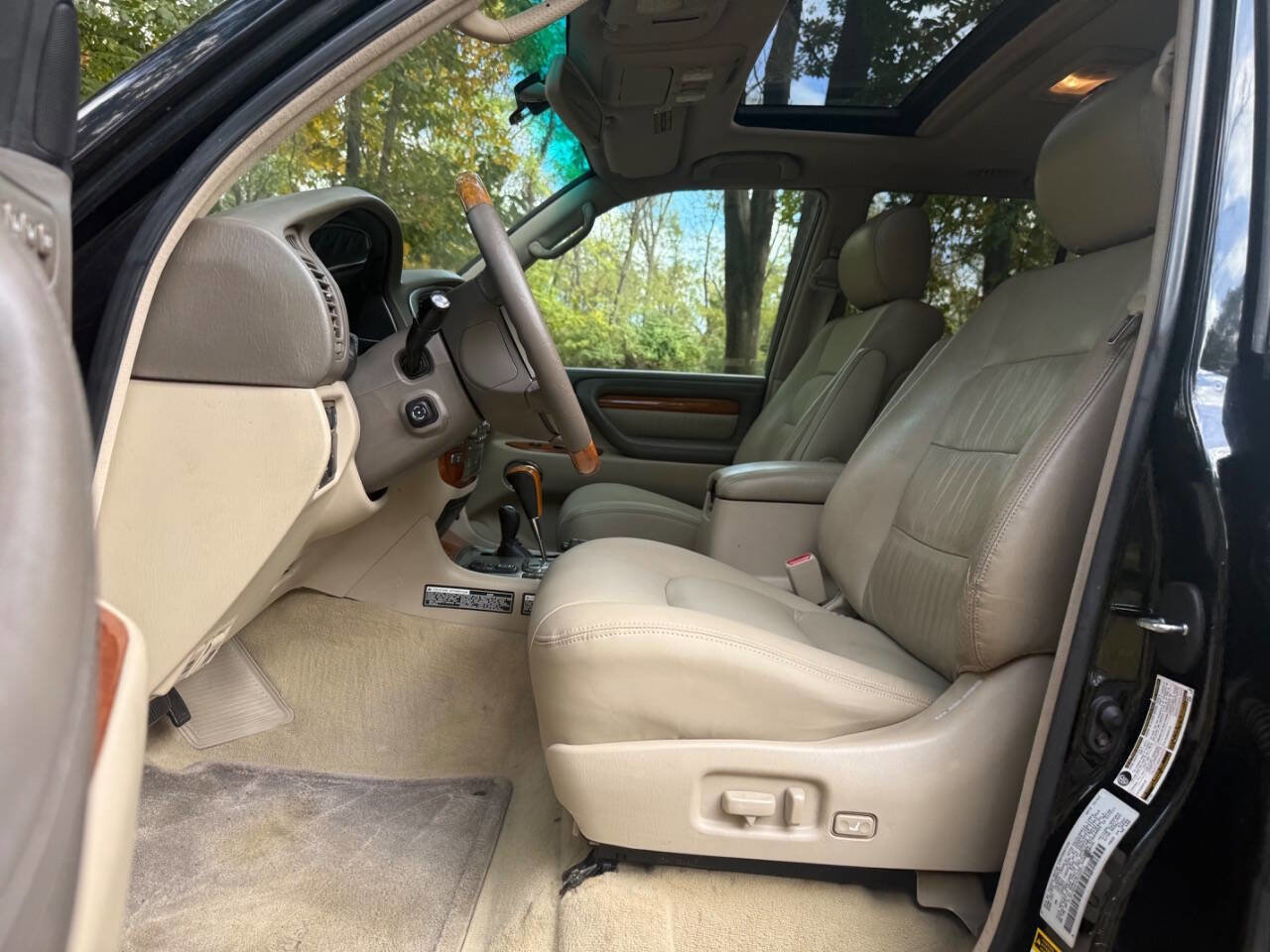 Used 2004 Lexus LX 470 4WD image 27