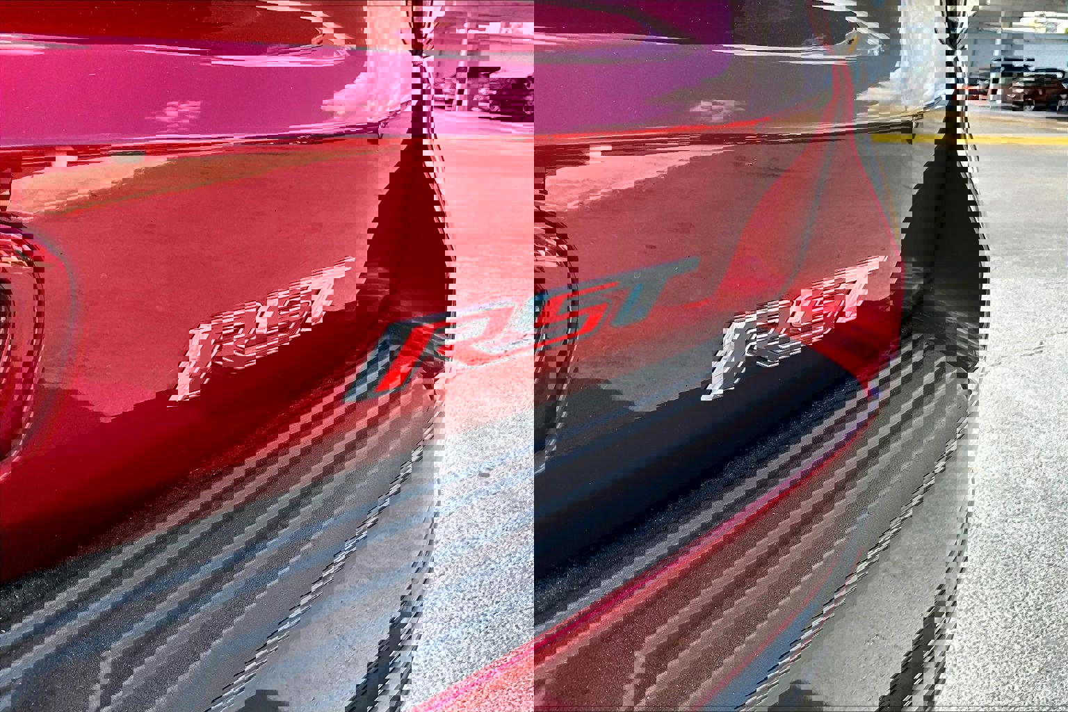 Certified 2024 Chevrolet Suburban RST w/ Luxury Package image 5