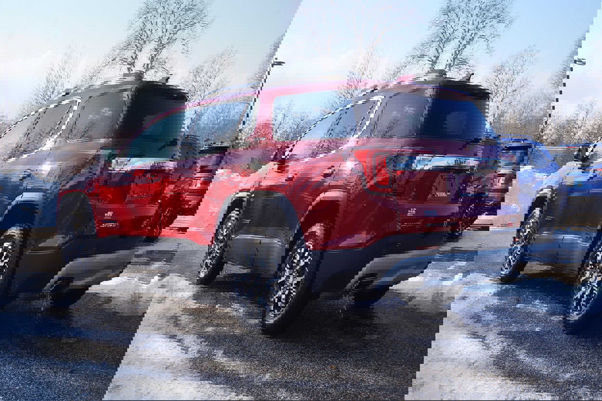 Used 2021 GMC Acadia SLE w/ Driver Convenience Package image 7