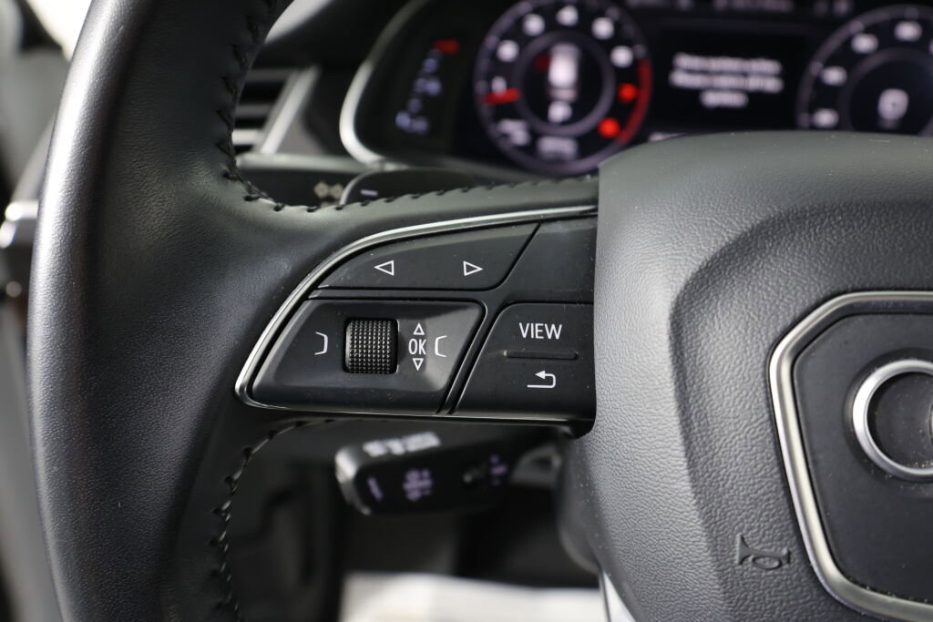 Used 2018 Audi Q7 3.0T Prestige w/ Prestige Package image 35