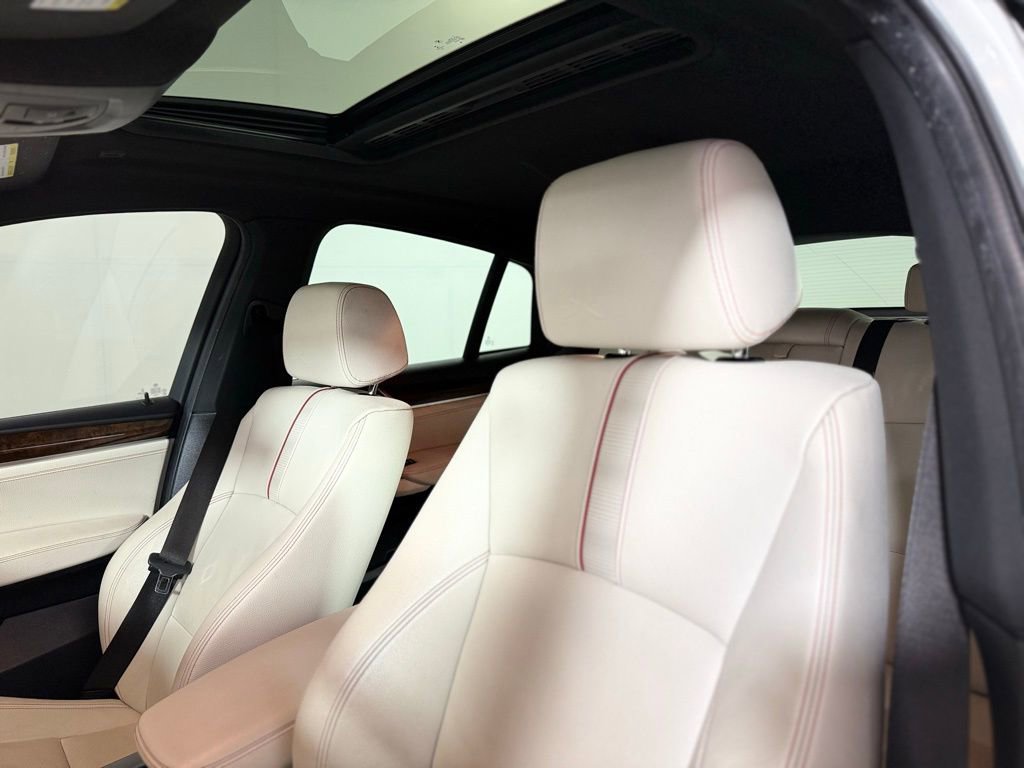 Used 2016 BMW X4 xDrive28i image 17