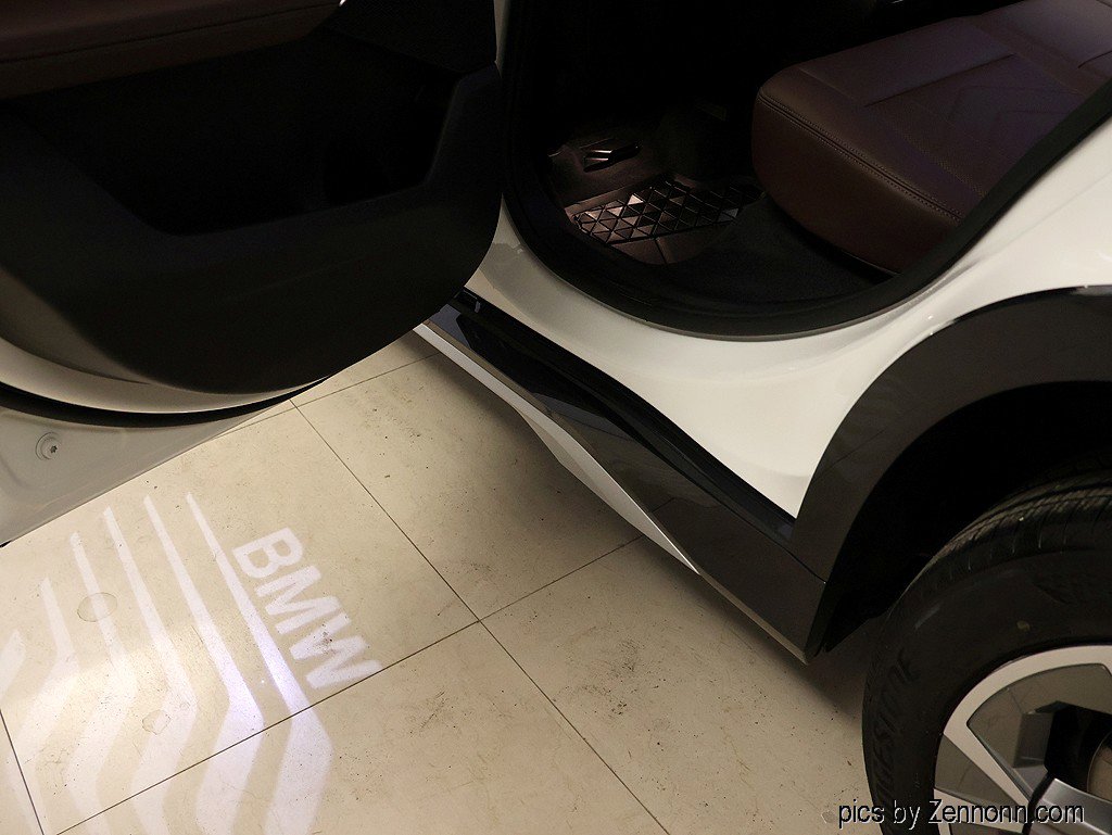 Certified 2025 BMW X1 xDrive28i w/ Technology Package image 30