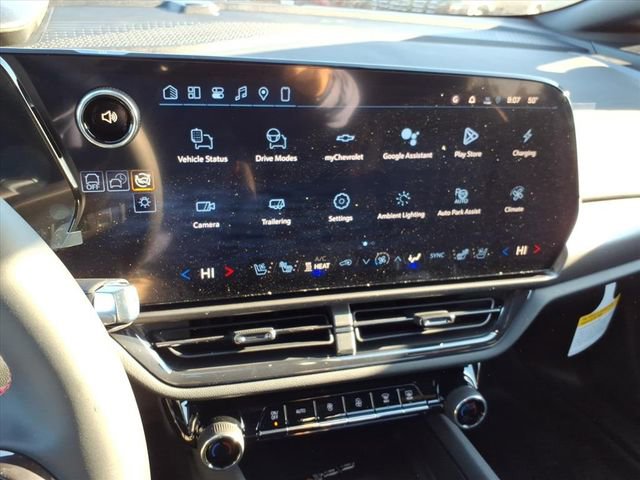 New 2026 Chevrolet Equinox EV RS w/ Active Safety Package 3 AWD/4WD image 13