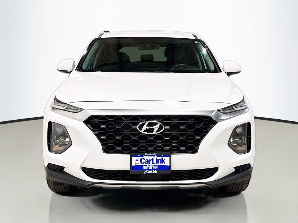 Used 2019 Hyundai Santa Fe SE AWD/4WD image 2