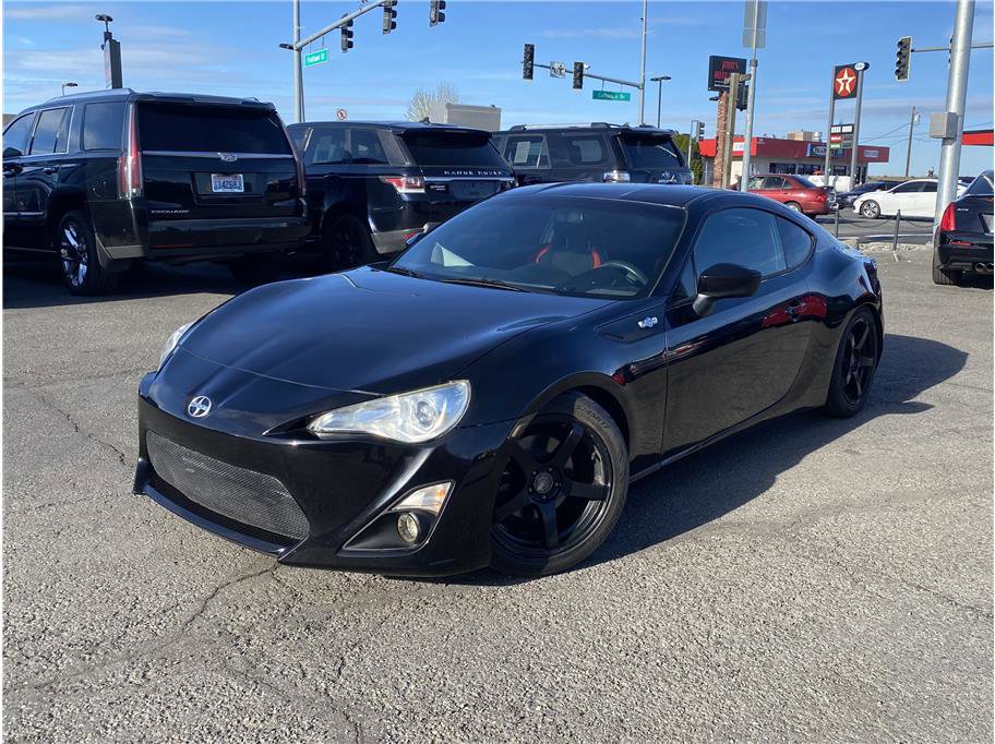 Used 2013 Scion FR-S image 1