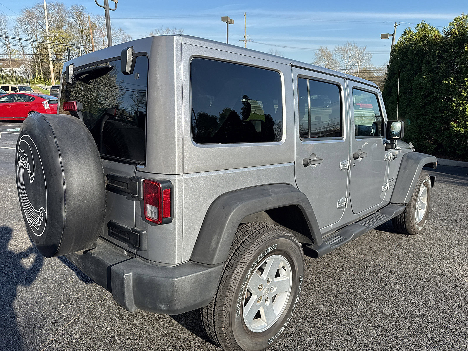 Used 2014 Jeep Wrangler Unlimited Sport w/ Quick Order Package 24S AWD/4WD image 3