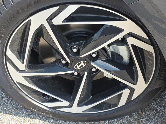 Certified 2025 Hyundai Sonata SEL image 19