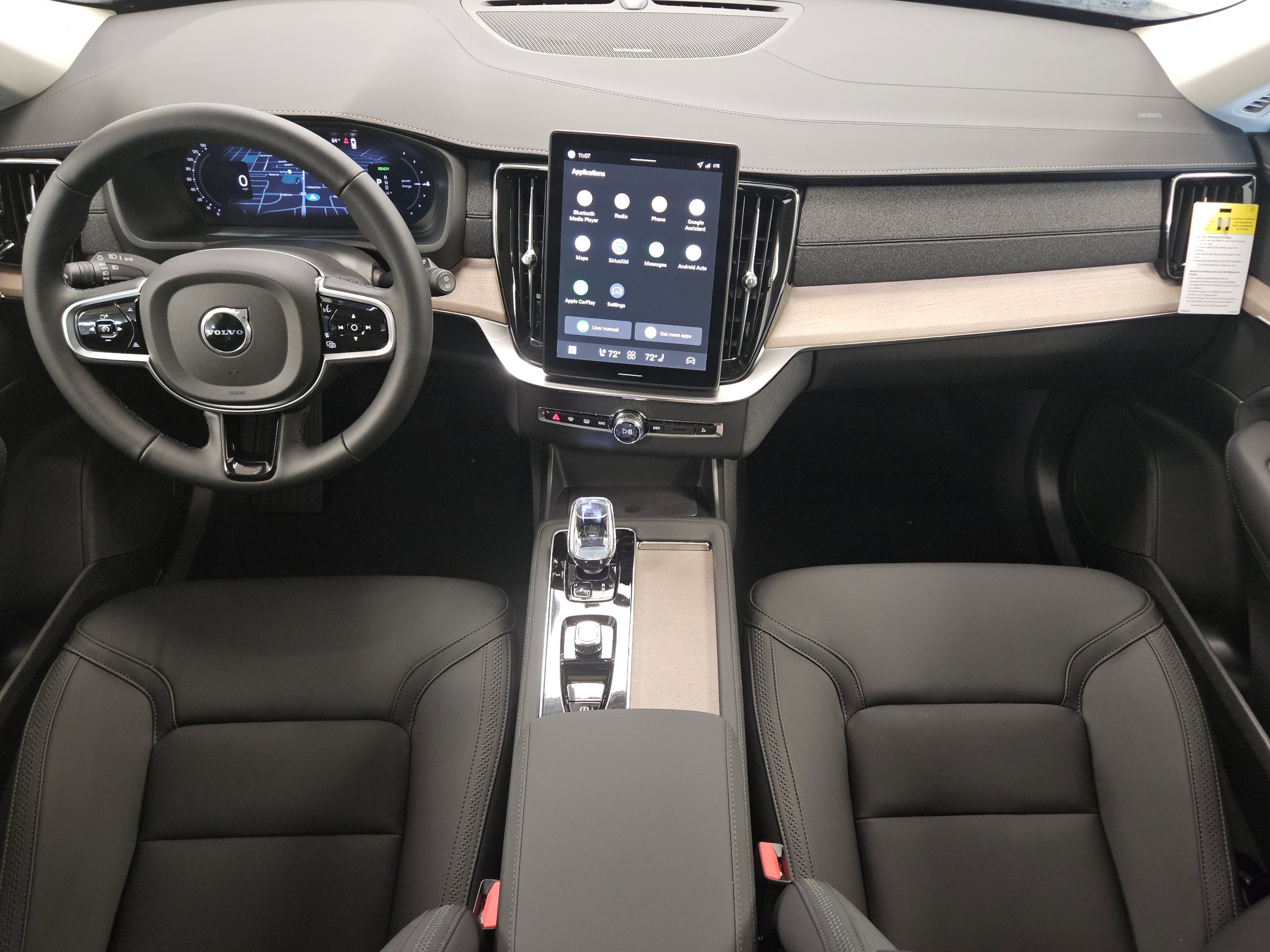 New 2026 Volvo XC90 T8 Plus w/ Protection Package AWD/4WD image 13