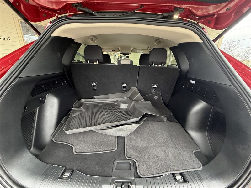 Used 2020 Ford Escape SE Sport FWD image 14