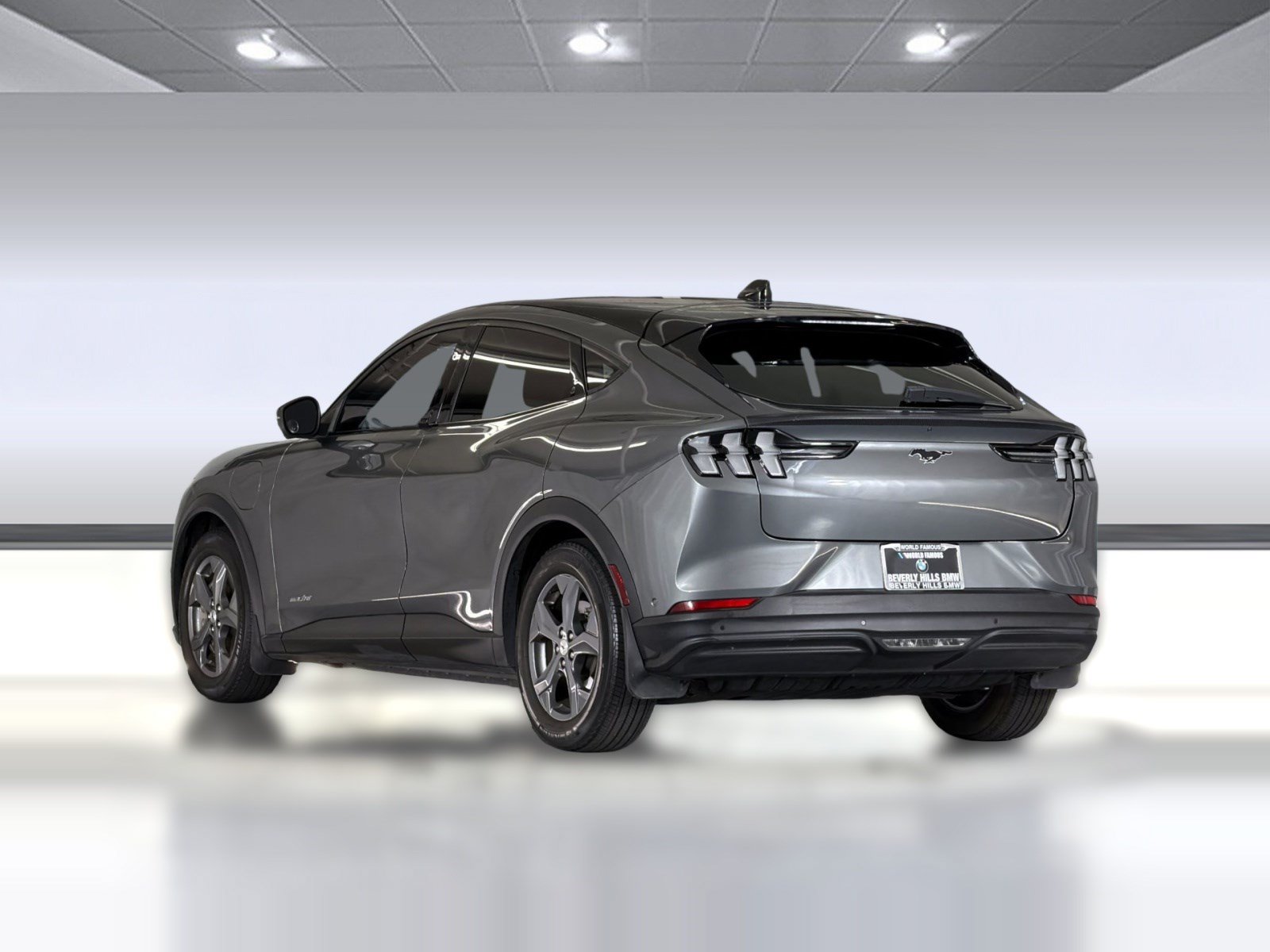 Used 2023 Ford Mustang Mach-E Select RWD image 3